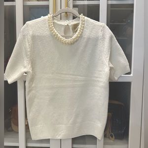 Short sleeve sweater